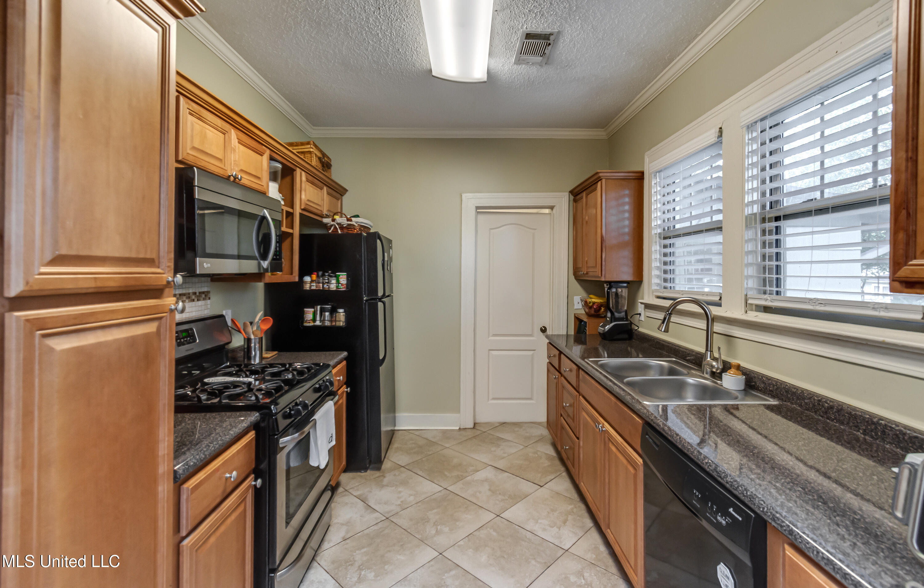 3935 Greaves Street Jackson, MS 39206 - Photo 22 of 64 3935 Greaves - 22