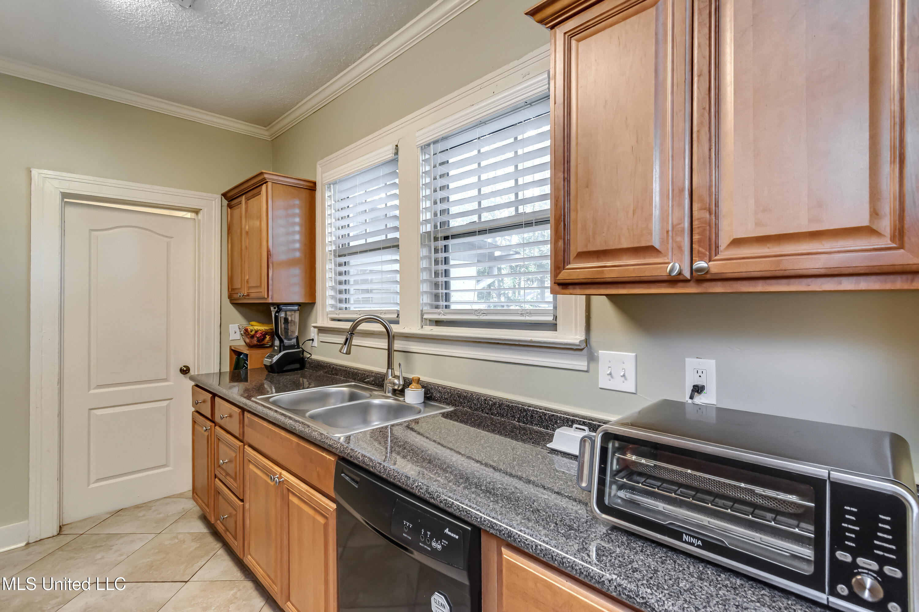 3935 Greaves Street Jackson, MS 39206 - Photo 26 of 64 3935 Greaves - 26