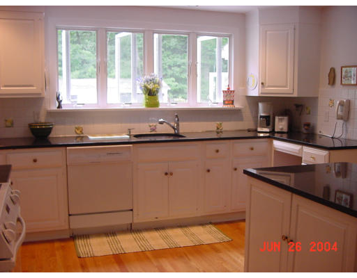 26 Brook Trail Road Wayland, MA 01778 - Photo 3 of 5 Gallery Image 3