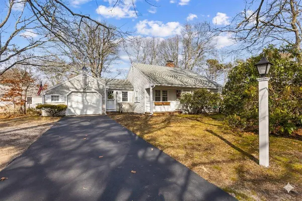 $550,000 | 37 Touraine Way, South Yarmouth, MA 02664