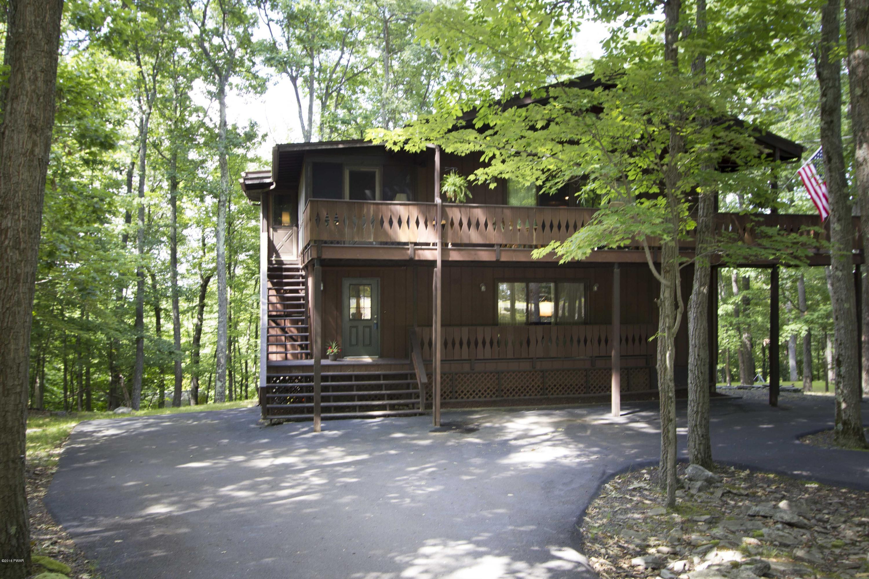 106 Eagle Crest Road Greentown, PA 18426 - Photo 2 of 33