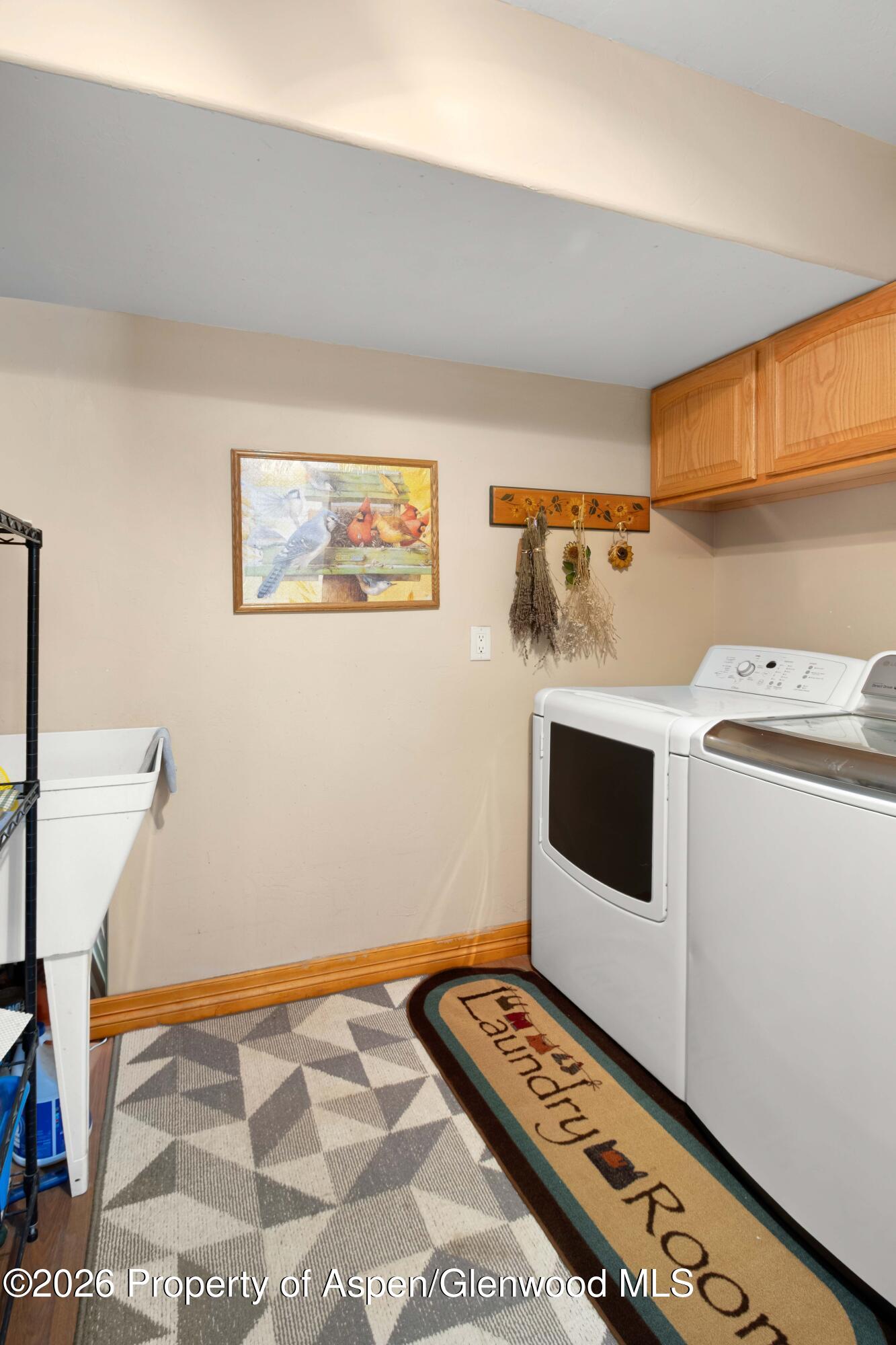 83 Native Springs Drive Rifle, CO 81650 - Photo 20 of 31 a view of kitchen with appliances and cabinets