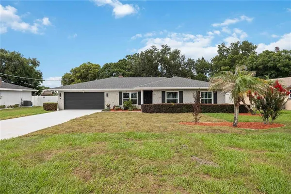 $389,900 | 81 Duval Road, Winter Haven, FL 33884
