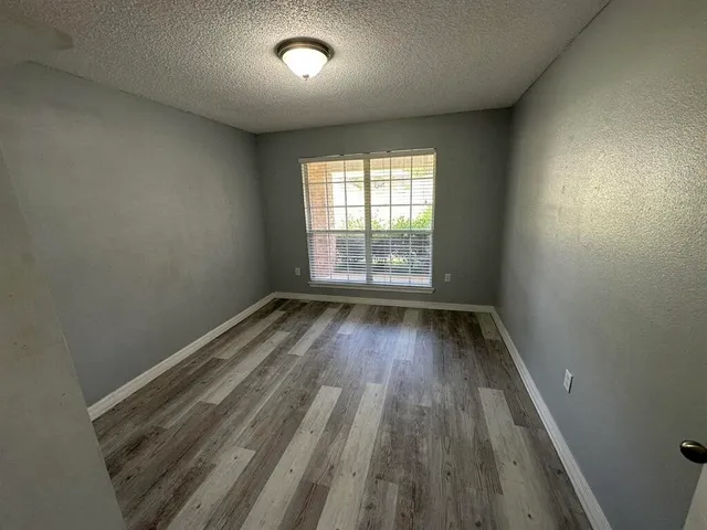 $334,900 | 427 Triton Street, Crestview, FL 32536