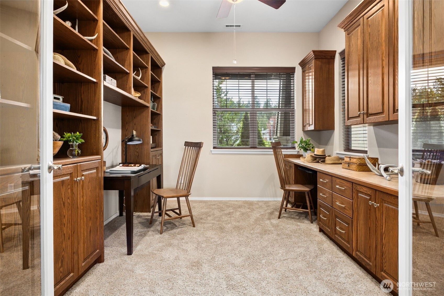 8633 Bainbridge Loop Northeast Lacey, WA 98516 - Photo 15 of 40
