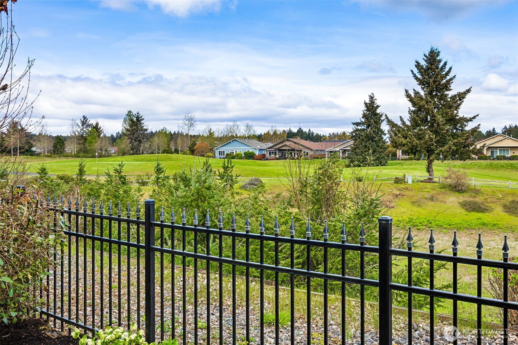 8633 Bainbridge Loop Northeast Lacey, WA 98516 - Photo 24 of 40