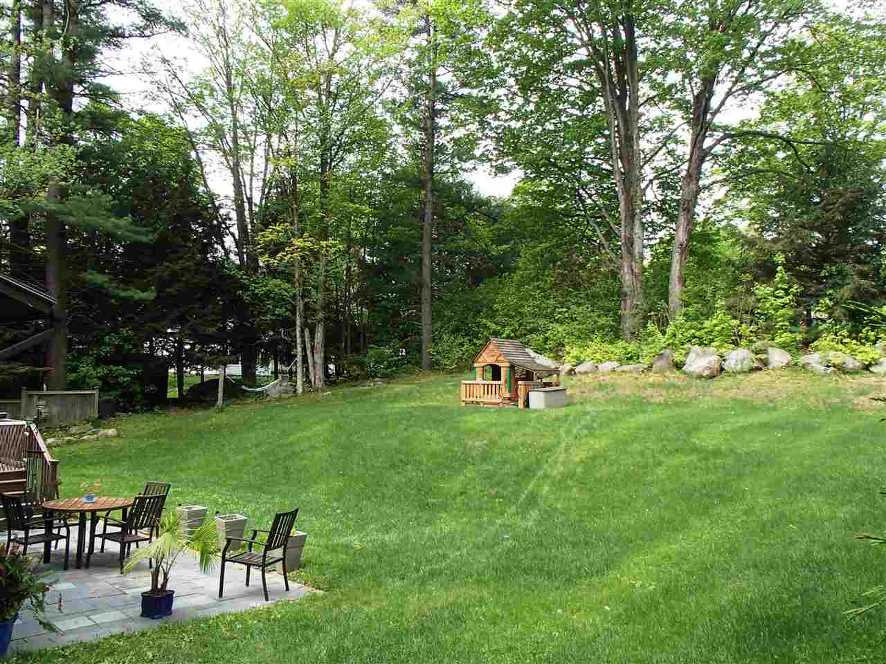 8 Glen Road Keene, NH 03431 - Photo 2 of 20