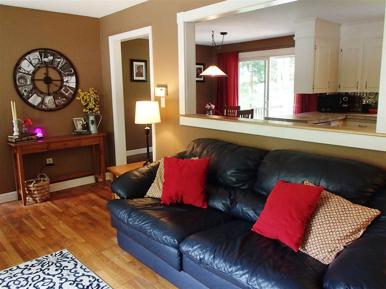 8 Glen Road Keene, NH 03431 - Photo 4 of 20