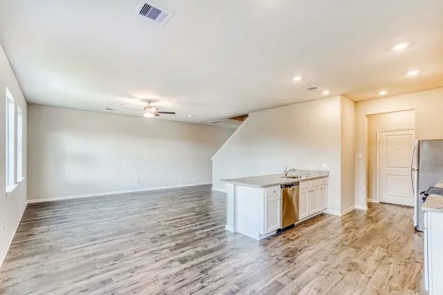 $2,299 | 8219 Blooming Meadow Lane, Houston, TX 77016