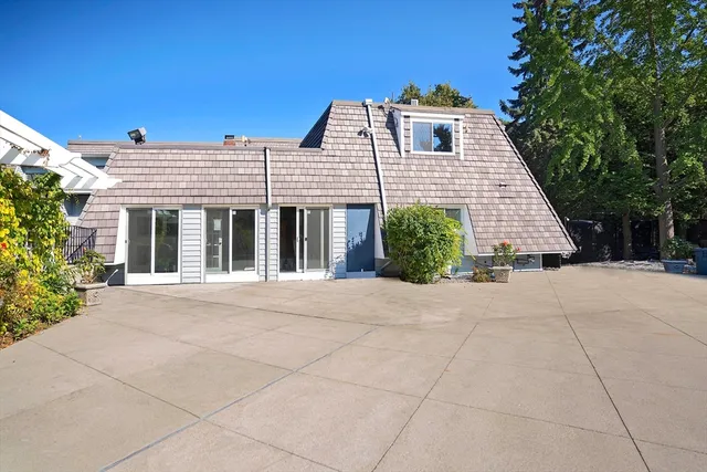 $2,200 | 55 Presidential Drive, Unit 6, Quincy, MA 02169