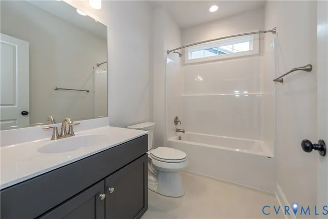 $856,047 | 4926 Little Henry Lane, Glen Allen, VA 23059