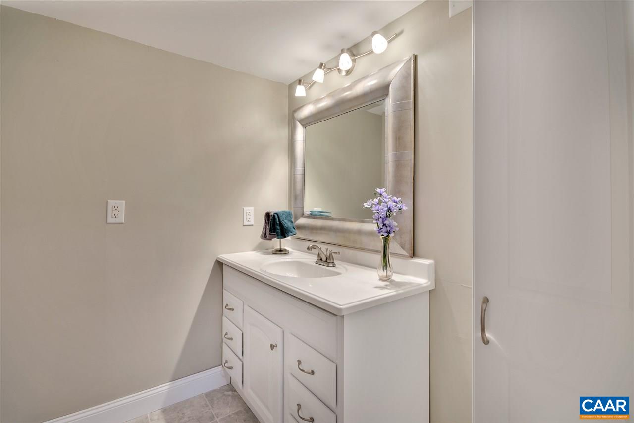 118 Riverside Drive Palmyra, VA 22963 - Photo 18 of 26 Gallery Image 18