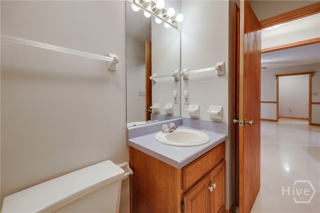 2300 Colham Ferry Road Bishop, GA 30621 - Photo 14 of 63