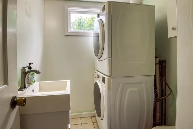 $2,300 | 770 Dalton Road, Dalton, NH 03598