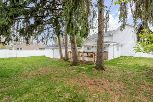 $2,220 | 353 South Morgan Boulevard, Unit 1, Valparaiso, IN 46383