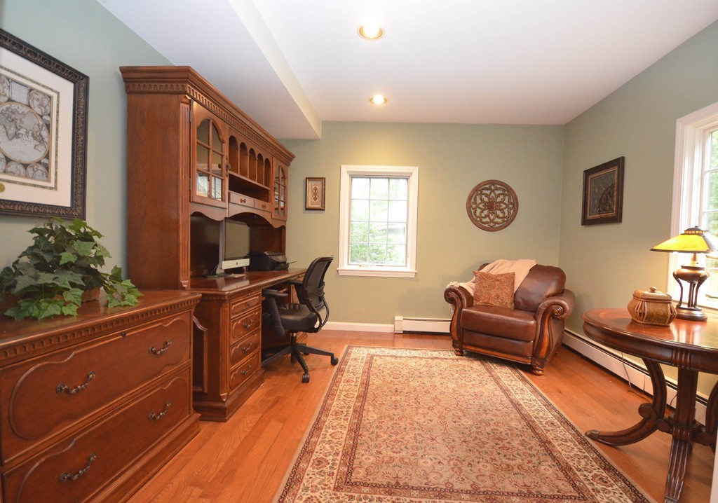 118 Armsby Road Sutton, MA 01590 - Photo 11 of 30