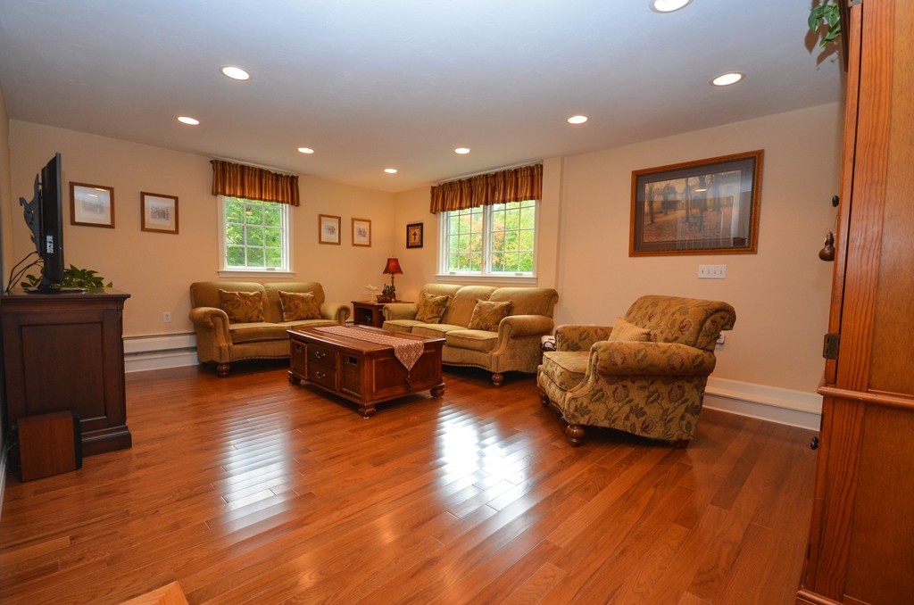 118 Armsby Road Sutton, MA 01590 - Photo 16 of 30