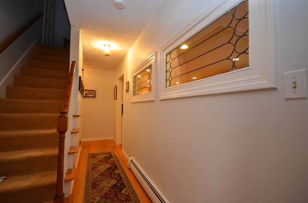 118 Armsby Road Sutton, MA 01590 - Photo 3 of 30