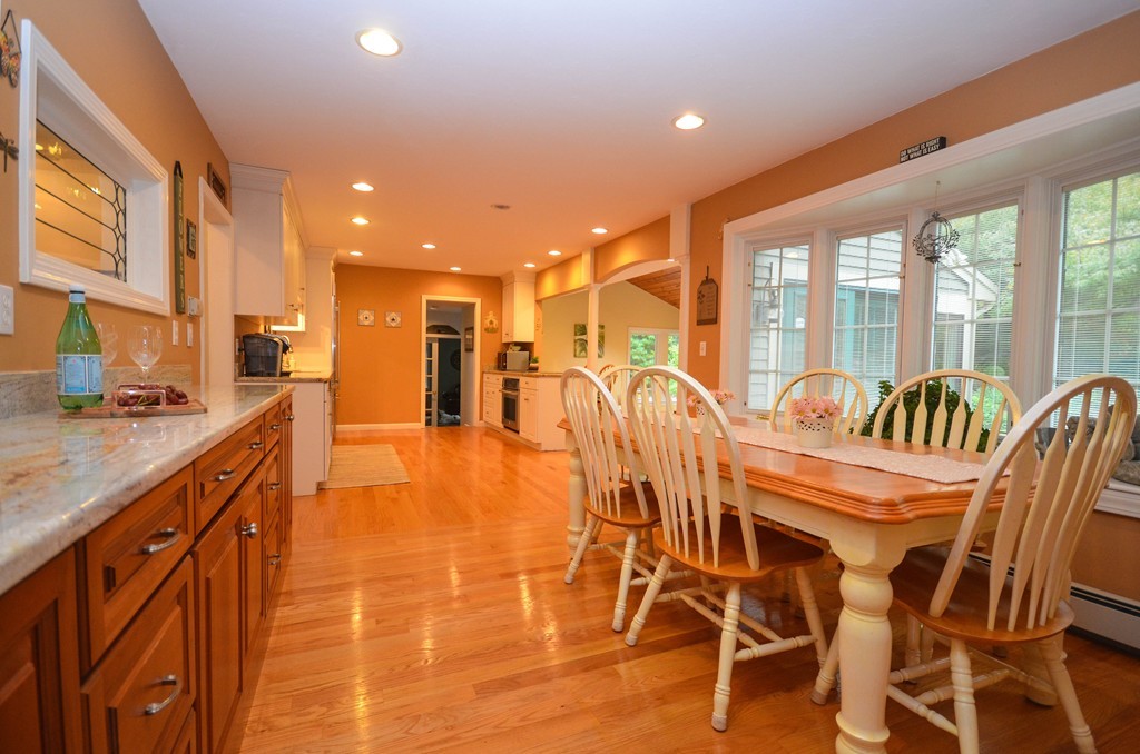 118 Armsby Road Sutton, MA 01590 - Photo 9 of 30