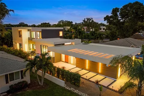 $2,174,000 | 2149 Hyde Park Street, Sarasota, FL 34239