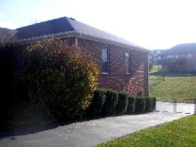 868 Ridgeview Drive Frankfort, KY 40601 - Photo 3 of 23 Photo 3