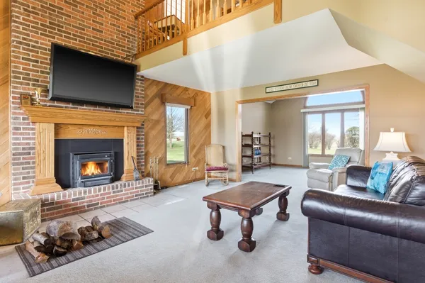 $599,900 | 11825 West Pauling Road, Manhattan, IL 60442