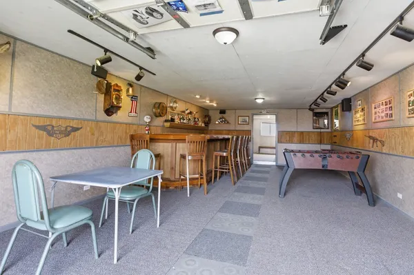 $599,900 | 11825 West Pauling Road, Manhattan, IL 60442