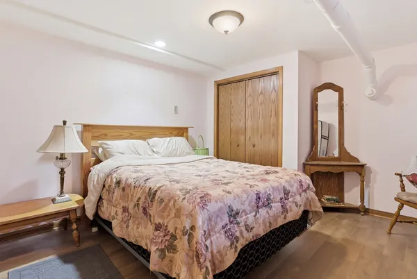 $599,900 | 11825 West Pauling Road, Manhattan, IL 60442