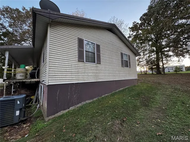 $179,000 | 78 Meadow Pine Lane, Poplar Bluff, MO 63901