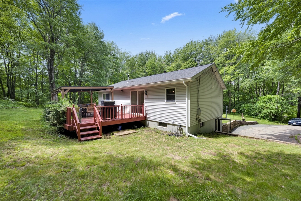 850 N Road Hardwick, MA 01037 - Photo 8 of 28