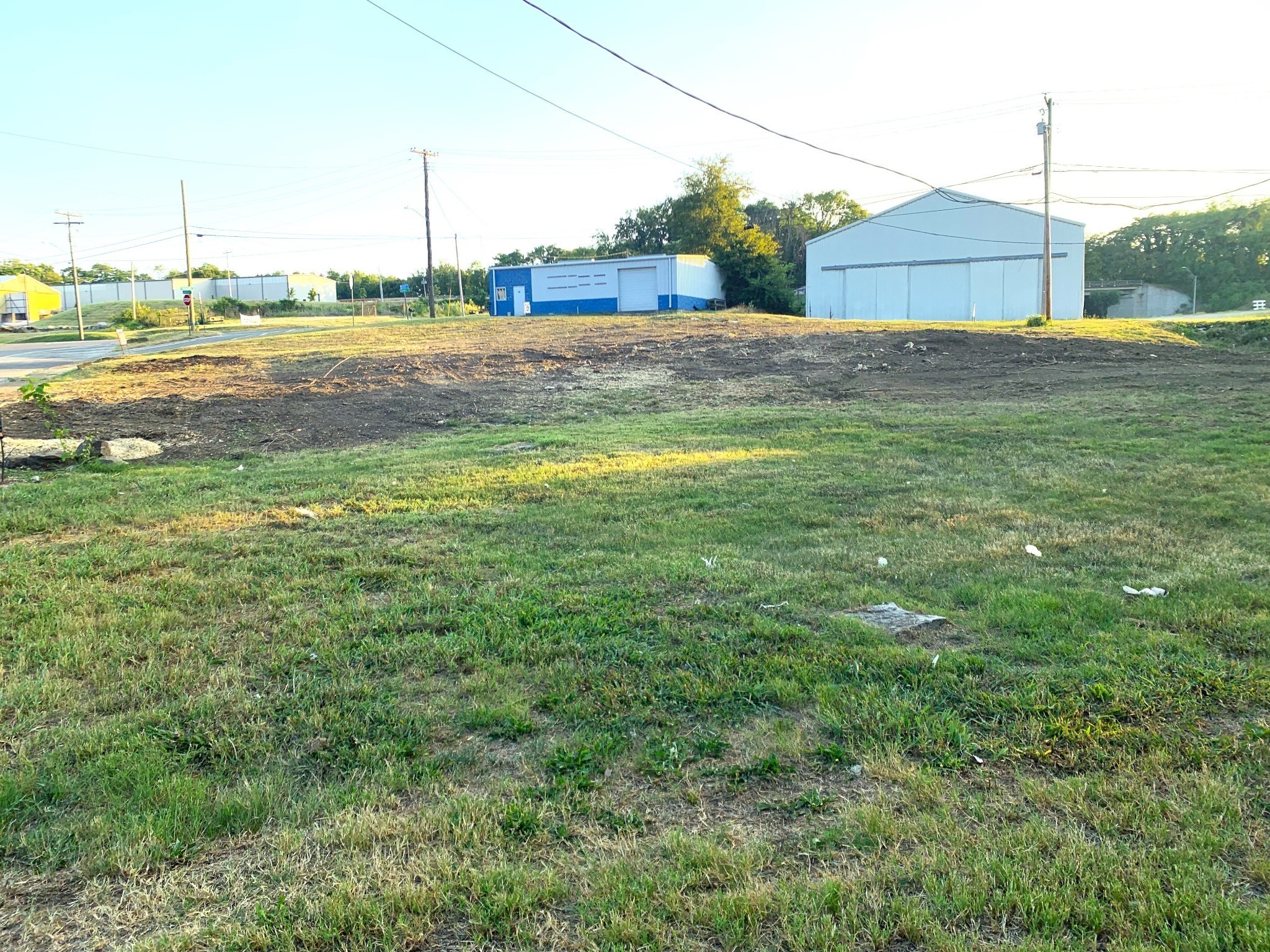 115 Cemetery Street Columbia, TN 38401 - Photo 7 of 8 a view of a outdoor space
