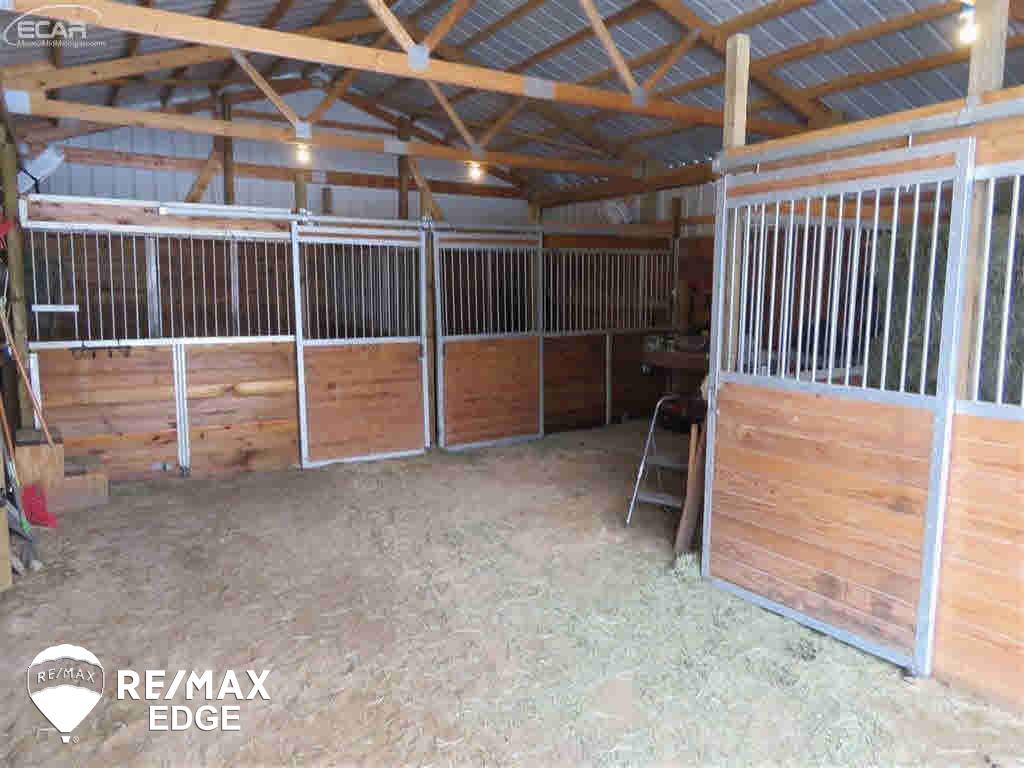 11380 West Frances Road Flushing, MI 48433 - Photo 37 of 47 Gallery Image 37