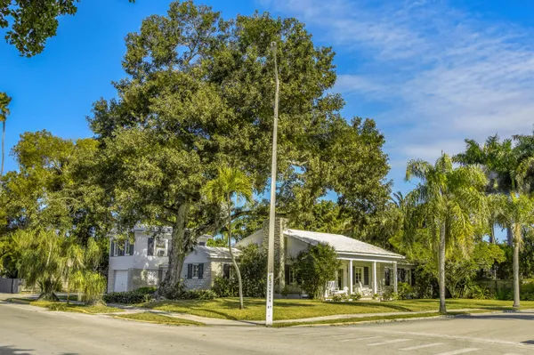 $2,868,000 | 901 Johnson Street, Key West, FL 33040
