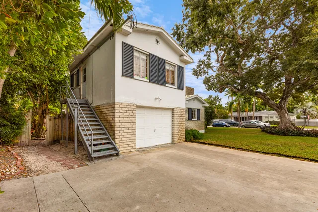 $2,950,000 | 901 Johnson Street, Key West, FL 33040