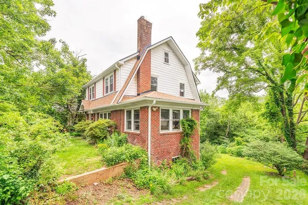 $495,000 | 133 Westwood Place, Asheville, NC 28806
