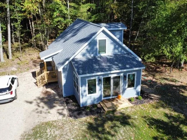 $269,000 | 6732 Club House Drive East, Stanwood, MI 49346