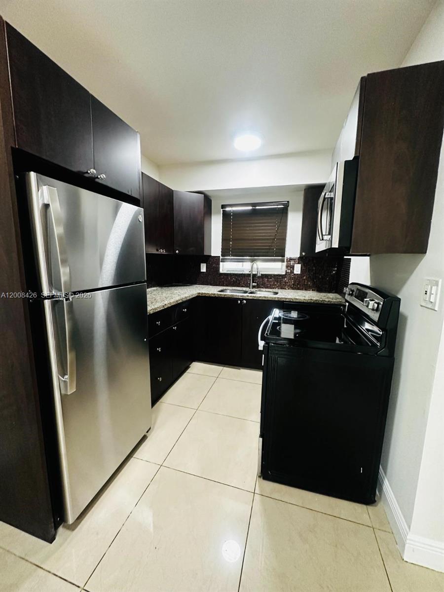 2401 Southwest 22nd Street, Unit 7 Miami, FL 33145 - Photo 3 of 7