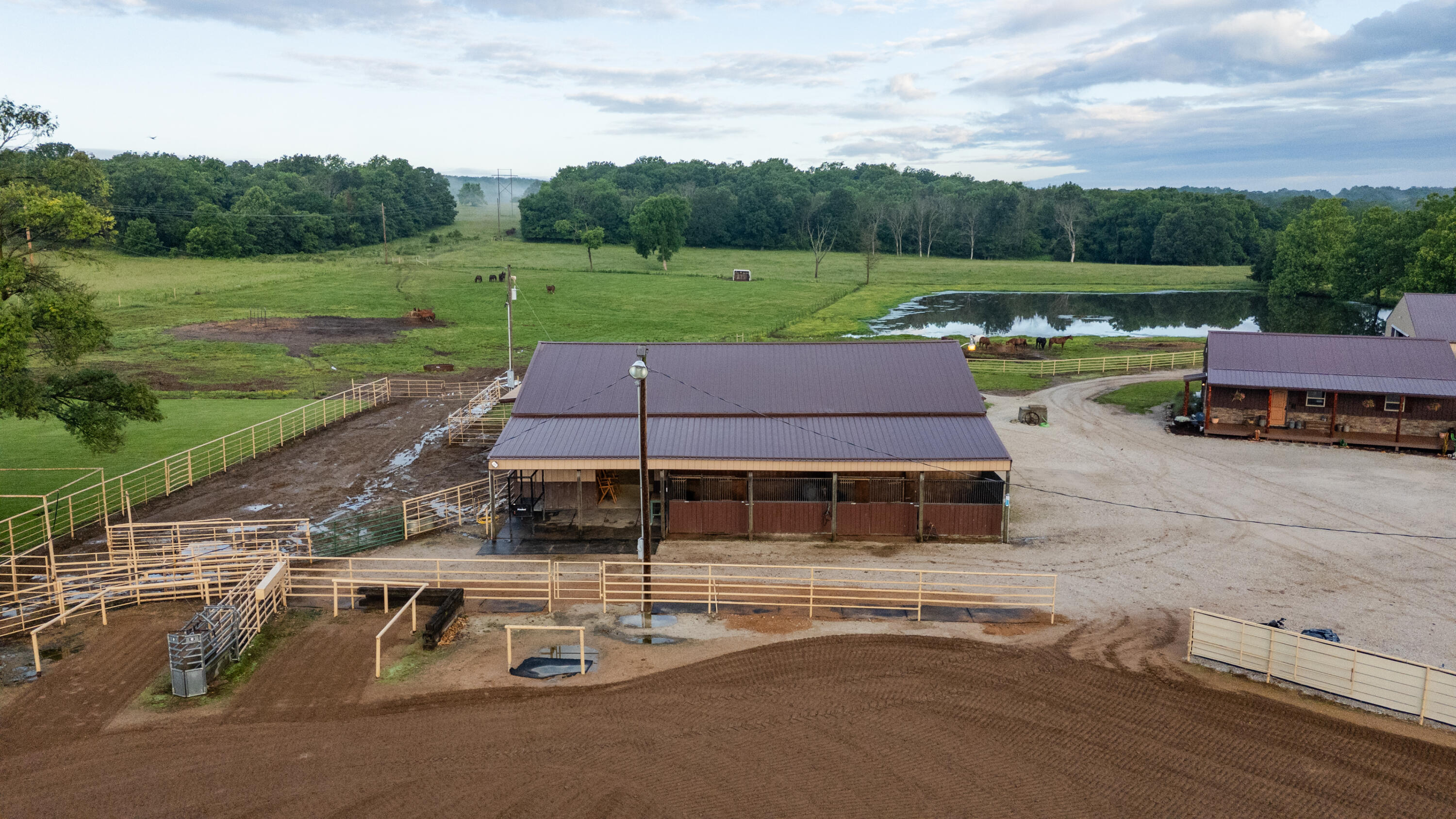 4373 South 165th Road Bolivar, MO 65613 - Photo 16 of 73 16