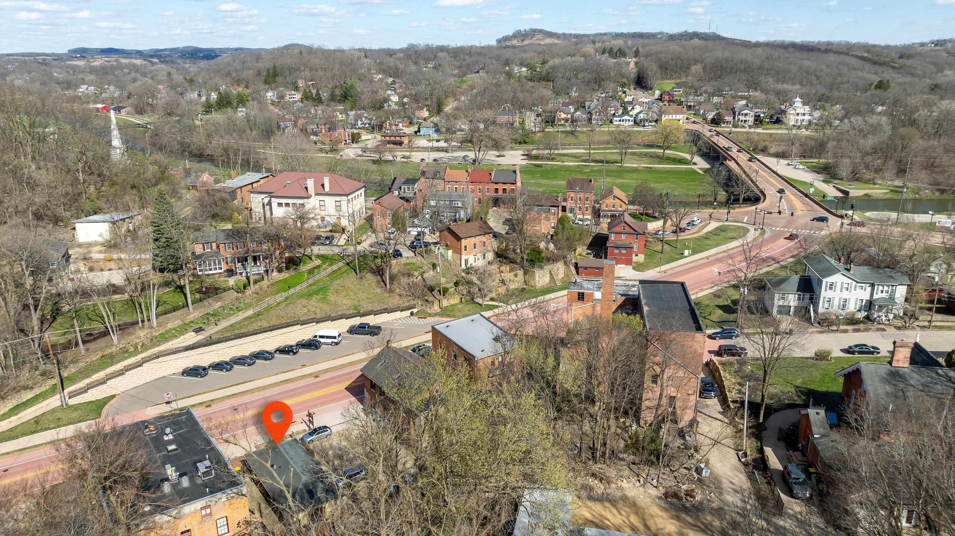 330 Spring Street Galena, IL 61036 - Photo 5 of 27 an aerial view of residential houses with outdoor space