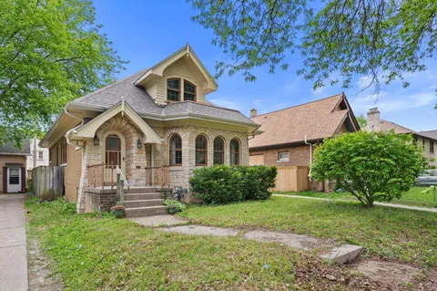 $219,900 | 3246 North 49th Street, Milwaukee, WI 53216