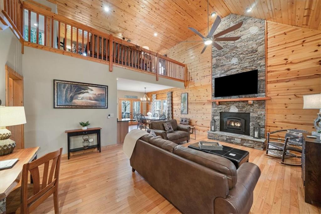 411 Gunite Circle Ellijay, GA 30540 - Photo 13 of 81