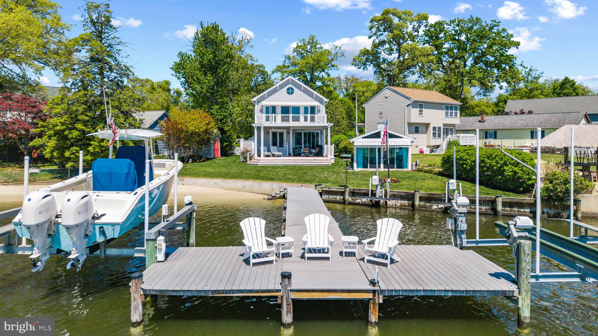 7989 East Riverside Drive Pasadena, MD 21122 - Photo 35 of 44 Pier with Trex Decking