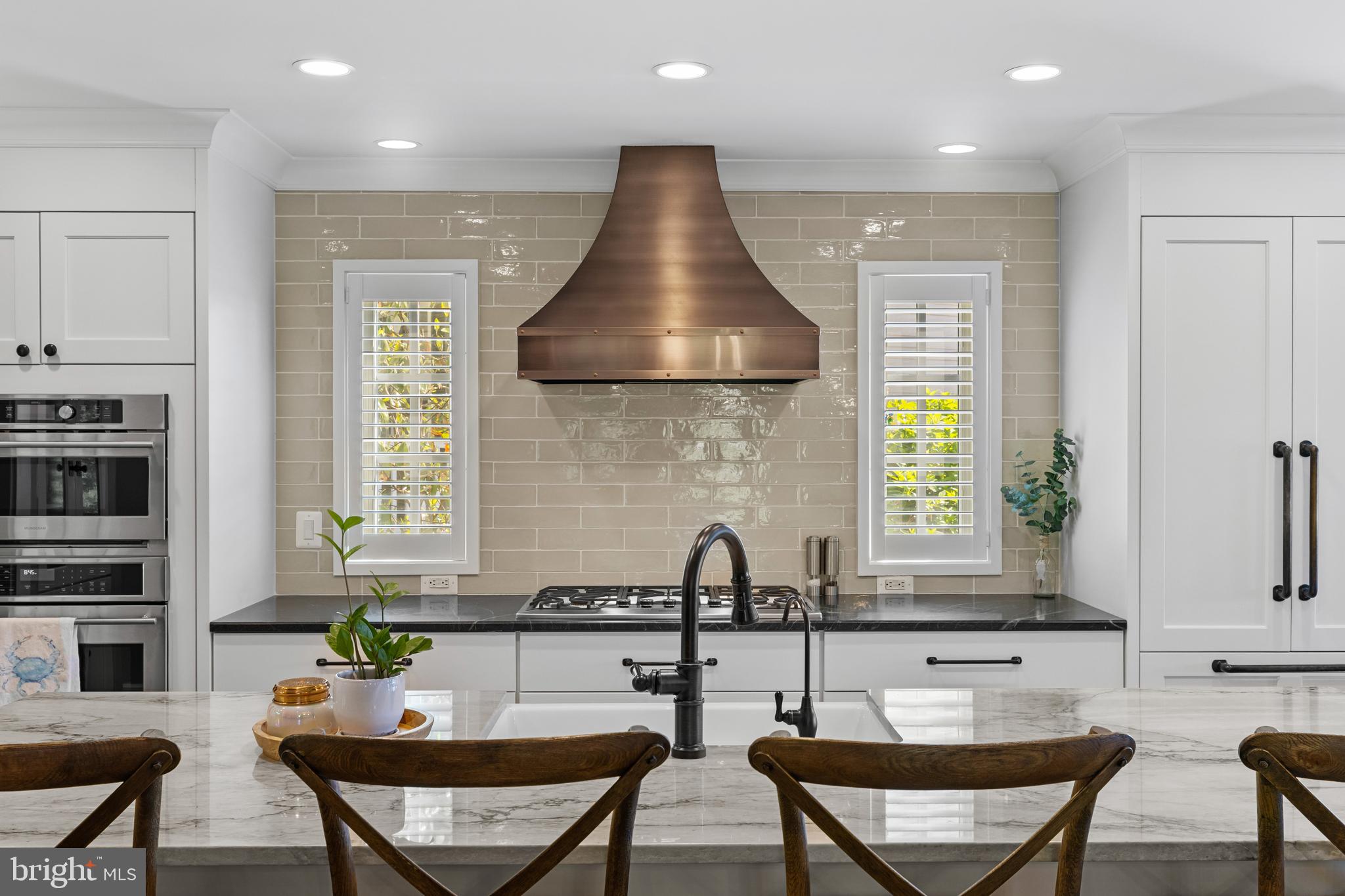 7989 East Riverside Drive Pasadena, MD 21122 - Photo 4 of 44 Chef's Kitchen with Center Island