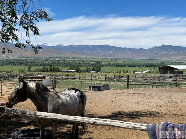 $474,900 | 1096 Upper Hot Spgs Road, Challis, ID 83226