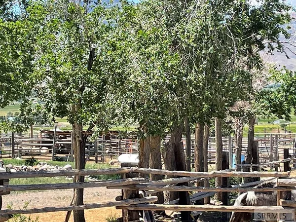 $474,900 | 1096 Upper Hot Spgs Road, Challis, ID 83226