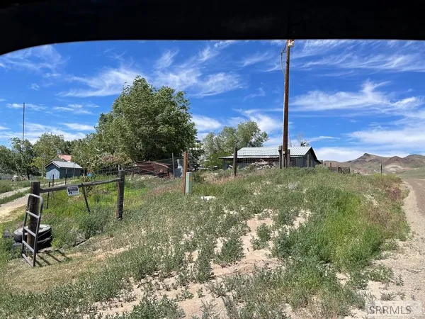 $474,900 | 1096 Upper Hot Spgs Road, Challis, ID 83226