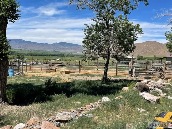 $474,900 | 1096 Upper Hot Spgs Road, Challis, ID 83226