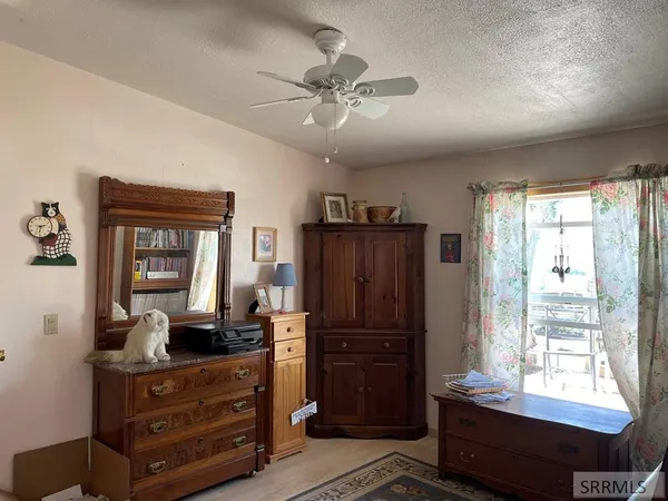 $474,900 | 1096 Upper Hot Spgs Road, Challis, ID 83226