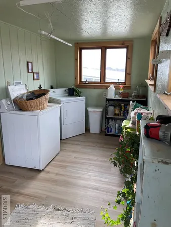 $474,900 | 1096 Upper Hot Spgs Road, Challis, ID 83226