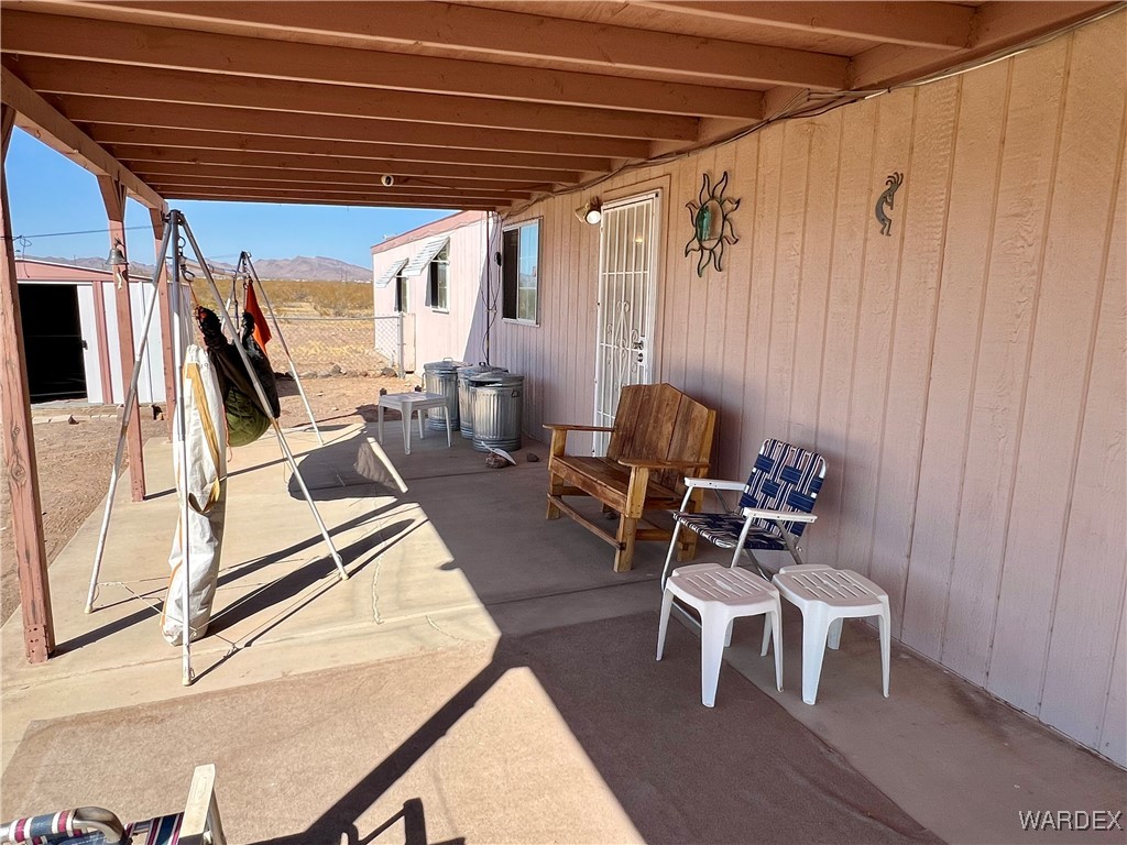 3905 Eloy Road Golden Valley, AZ 86413 - Photo 14 of 45 Patio